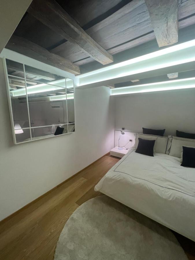 Elegante Appartamento Borgo San Jacopo Florence Ngoại thất bức ảnh