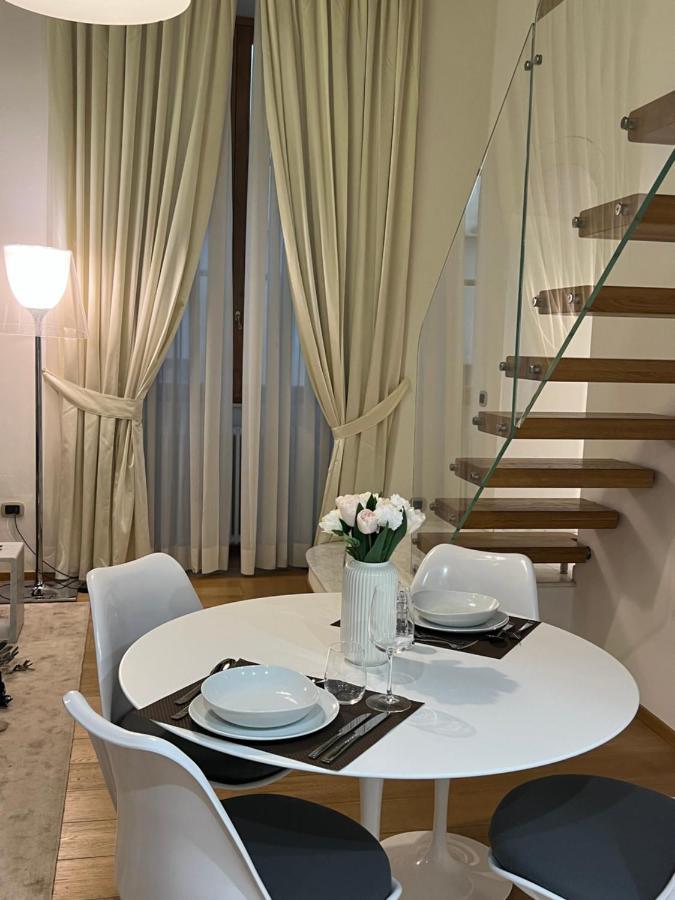 Elegante Appartamento Borgo San Jacopo Florence Ngoại thất bức ảnh